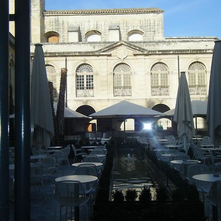 Hotel Innova Cardabella Avignon Exterior photo