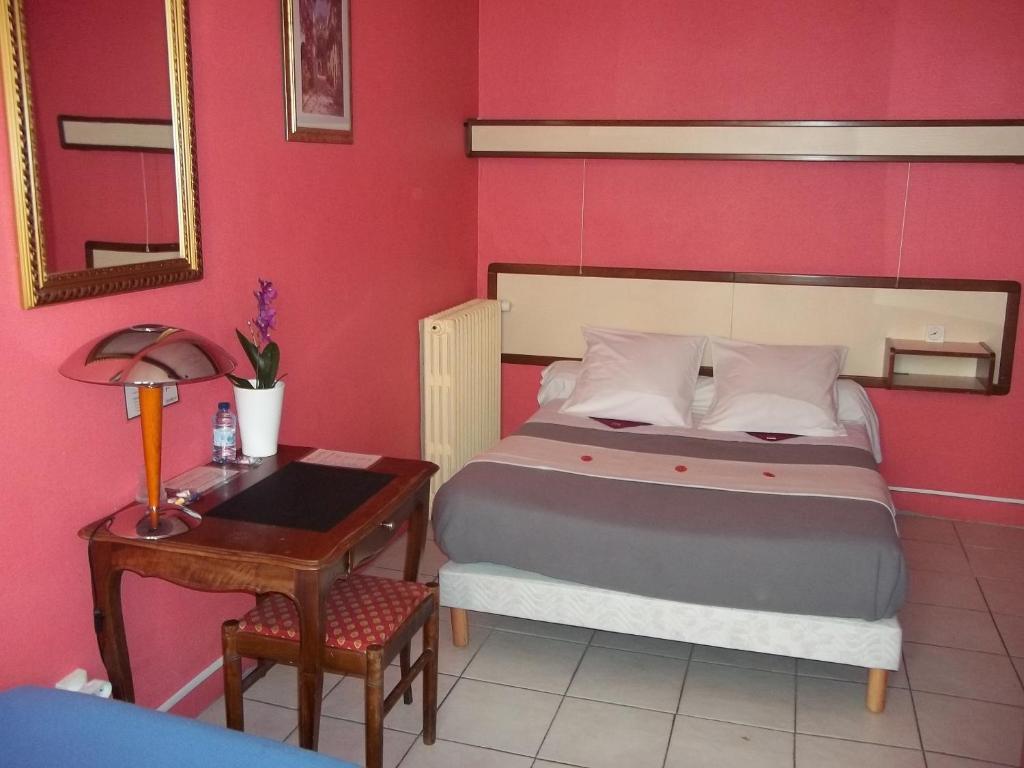 Hotel Innova Cardabella Avignon Room photo